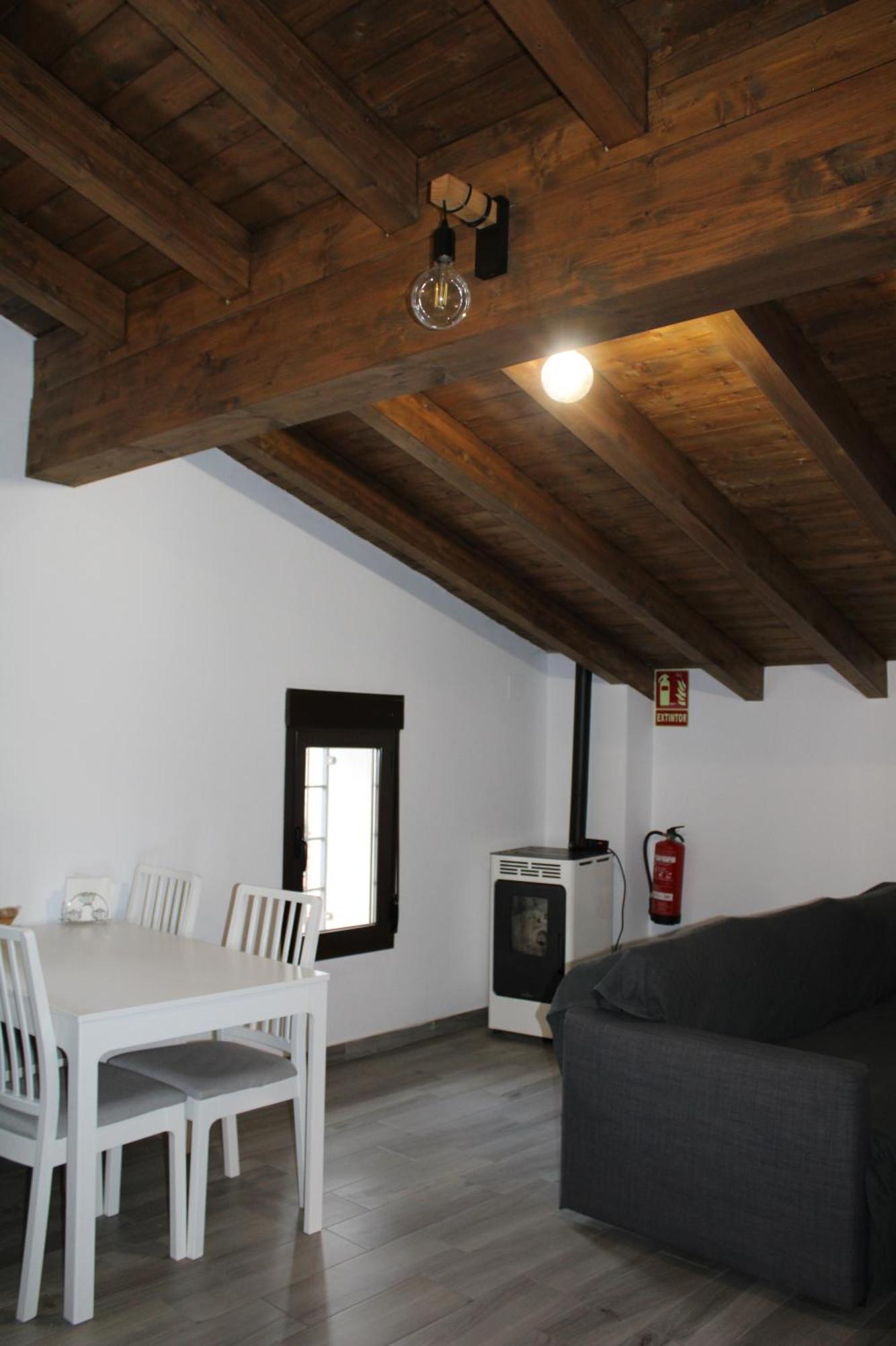 Apartamentos Patas Y Patetas Tragacete Eksteriør bilde